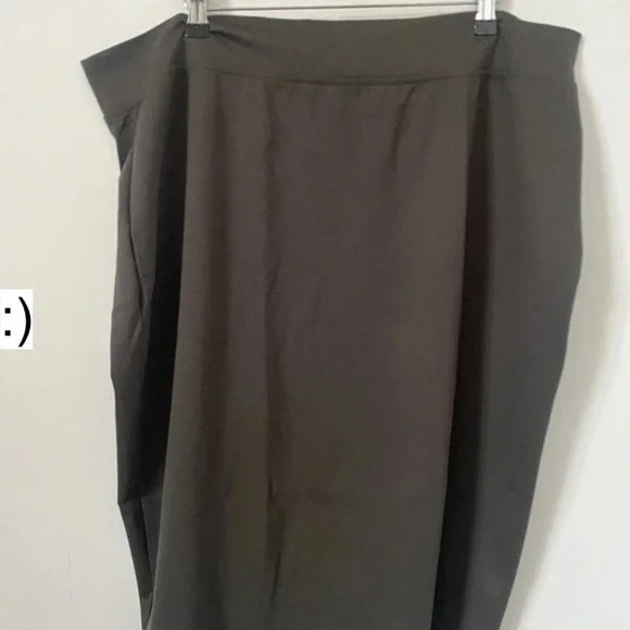 Black Women's Dress - Picture 5 of 5